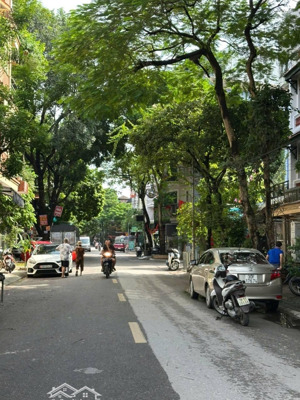 giảm 1 tỷ nhà văn quán, nguyễn sơn hà, 85m², 5 tầng