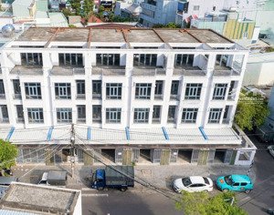 cần bán nhà liền kề mặt tiền đường thanh niên