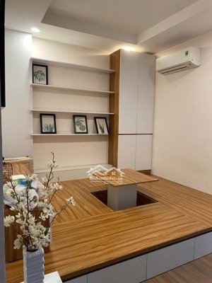 cần bán căn 1 ngủ toà s2 skyoasis tầng 15 giá 2.75 tỷ bao phí lh 