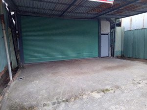 cho thuê kho mặt tiền dt 741 phường định hoà, diện tích 8x35m, giá thuê 10 triệu/tháng