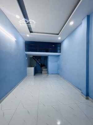 bán nhà tân bình hxh lạc long quâng 2 tầng 28m2 chỉ 3.7 tỷ