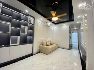 nhà mỹ đình, ngõ rộng, full nội thất, 38m2, giá 7.x tỷ