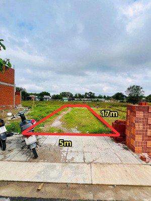đất nền tân phú trung, củ chi, 5x17m (84m2) thổ cư, sổ hồng riêng. ngân hàng hỗ trợ 1 tỷ7