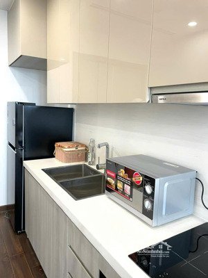 quỹ căn thuê vào ở ngày ở vinsmart city giá tốt, full nội thất, stu, 1pn