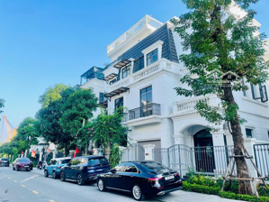 bán biệt thự song lập 200m2 vinhomes imperia hải phòng, full nội thất về ở ngay. giá chỉ 23.99 tỷ.