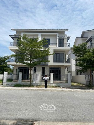 mở bán biệt thự đẳng cấp tại tâm điểm tod phía đông bắc hà nội! chỉ từ 4,7 tỷ giá gốc chủ đầu tư