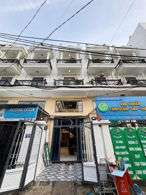 nhà 5 tầng full nội thất đường tô ngọc vân phường thạnh xuân q12 dt 61,7m2 (4x15,5) đường 6m,