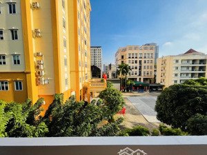 chủ cần tiền bán gấp nhà phố hoàng sâm, cầu giấy