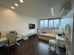 vinaconex 1,289a khuất duy tiến,dt 150 3 thoáng, view hồ green bay cực chill thoáng mát.giá 13,3tỷ