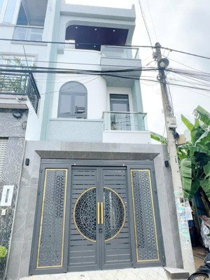 bán nhà đẹp hẻm xe tải phường long trường, quận 9, full nội thất như hình, tiện ích đầy đủ