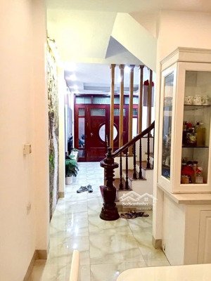 bán nhà ngọc hà ba đình - 3 thoáng ngõ nông rộng - sân chơi bóng thoả mái xe đỗ cửa 33m2*5t 10tỷ5