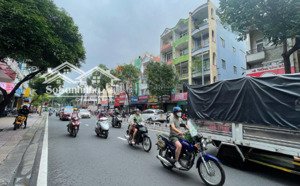 chủ nhà định cư nước ngoài cần bán gấp tài sản số 62d nguyễn thị thập, quận 7