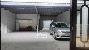 cho thuê kho xưởng 410m2 một sẹc ngắn đường tân hiệp 18 hóc môn