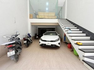 siêu phẩm hoàng văn thái 100m - phân lô vip - 8 tầng thang máy - ô tô tránh - ngõ thông - để lại