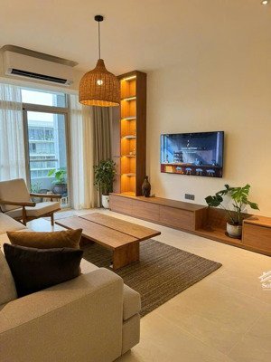 cần cho thuê nhà đẹp cảnh đồi giá rẻ. nhà mới. lh 