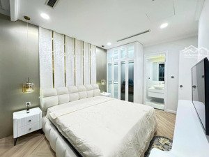 cho thuê cc tại oriental plaza, 12 đến 15 triệu vnd, 89m2, 2pn, 2wc, siêu hot