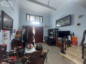 Bán nhà lô góc phố Đông Tác, Đống Đa, ô tô vào nhà, tiện KD, 5 tầng 65m2 giá 25.8 tỷ