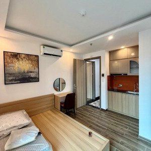 bán toà căn hộ dịch vụ cầu diễn, doanh thu 2.6 tỷ/năm, ô tô tránh