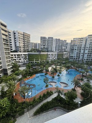 căn 2pn 2 ban công dài 6m giá tốt. tt 20% nhận nhà. tầng đẹp, centety kèm ô xe. lh em xem nhà