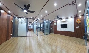 cho thuê sàn văn phòng mỹ đình oto đỗ cửa thoải mái diện tích 180m2 giá rẻ vào ngay 15tr