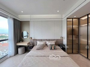 bán scenic valley, phú mỹ hưng quận 7, 130m2 có ô xe. giá 11 tỷ. liên hệ ms hà