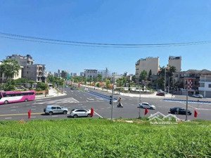 nhà mới hoàn thiện 6 tầng thang máy 2 mặt ngõ thông ô tô gần khai sơn 50m ra công viên.