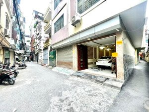 chỉ nhỉnh 18 tỷ mà có nhà lô góc ô tô vỉa hè giữa trung tâm thanh xuân