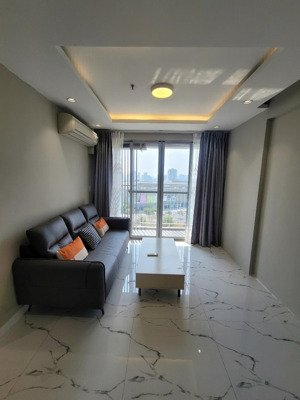 cần bán gấp căn hộ scenic valley 1, pmh, q7, 77m2, tầng cao, nhà như hình, có ô xe. giá bán 7.2 tỷ