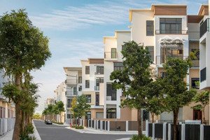 bán nhà phố 1 trệt 3 lầu kđt t&t long hậu đã xây dựng xong có thể dọn vào ở ngay chiết khấu 12%