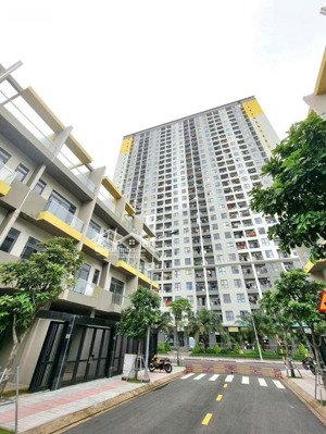 nhà phố làng đại học quốc gia thủ đức, nhà 4 tầng sổ hồng riêng giá 7.5t/căn