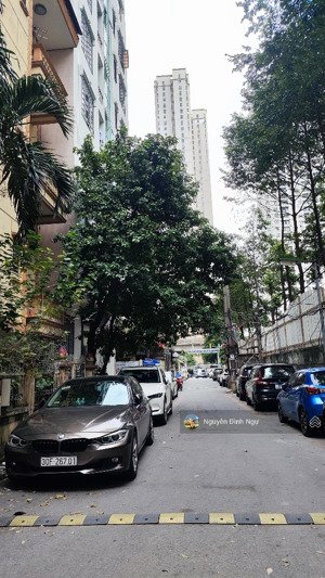 nhà đẹp khuất duy tiến 45m x6t ô tô tránh, kinh doanh, ở hoặc làm văn phòng đều hợp. giá 16.8 tỷ