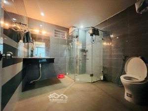 bán nhà đẹp - full nội thất - ngõ thoáng - cách bãi gửi ô tô 80m - hoàng mai