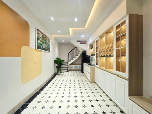 tôn đức thắng- đống đa - gần đường lớn- 2 thoáng trước sau - full nội thất - 6.48 tỷ