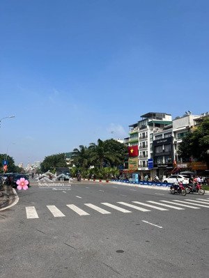 bán ccmn đang hoàn thiện gần 80m giá 14 tỷ