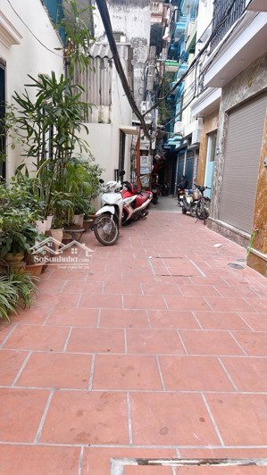 bán nhà cầu giấy -47m2-4tầng - nhỉnh 12tỷ hàng hiếm cuối năm