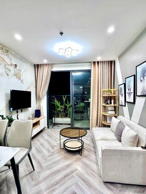 bán căn hộ 2n1vs full nội thất, view thoáng đẹp khu saphire 2 chỉ với 3,67 tỷ