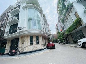 bán gấp lk lô góc.víp..văn quán,nguyễn trãi hà đông,ba bước ra ngã tư nguyễn trãi thanh xuân