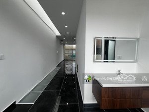 cho thuê nhà phố thương mại, the global city, 5x19m hoàn thiện, thang máy, máy lạnh giá 60 triệu.