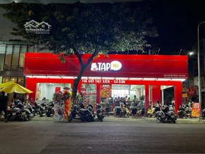 góc 2mt võ oanh, phường 25, bình thạnh, 8.2x21m, 3 tầng, giá 43 tỷ, hđt: 110 triệu/tháng