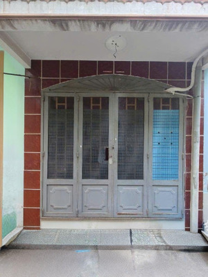 nhà nhỏ đủ công năng cách hxh 20m- 3 x 8 - sổ hồng riêng-- giá 2 tỷ hơn