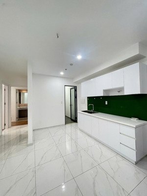 tháng 11 - em trống căn 2pn nt cơ bản tại precia quận 2, nhà mới đẹp, vị trí đi lại thuận tiện