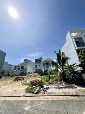 chính chủ gửi bán lô đất mt trần minh tông.đà nẵng