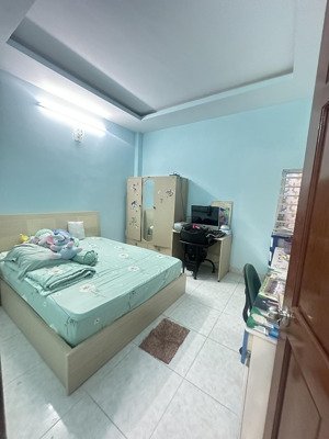 nhà hẻm ô tô thông vị trí sát 4 xã hoà bình giá chỉ 5,7 ty