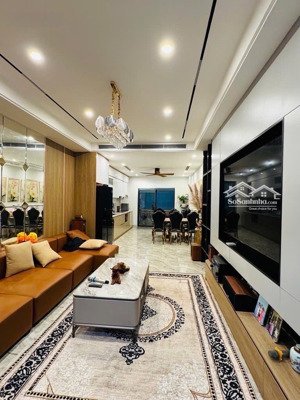 chủ cần bán gấp nhà ngọc lâm long biên 6 tầng thang máy gara oto 7 chỗ kinh doanh đỉnh ngõ thông