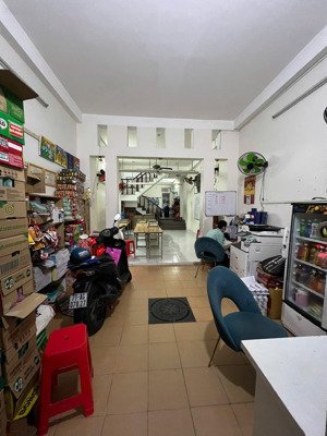 nhà mặt tiền đường 15m dương thị mười quận 12