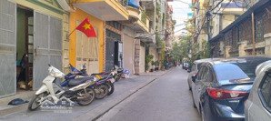 siêu phẩm võ thị sáu - ô tô tránh - vỉa hè - sát hồ - kinh doanh đỉnh - xây toà nhà cực đẹp