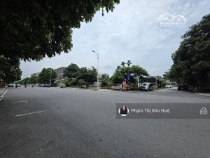 trung tâm ngọc thuỵ - lô góc - ô tô thông- gần phố- 7 tầng - thang máy