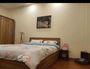 chính chủ cho thuê nhà 55 gia thượng, ngọc thụy, đối diện trường qt pháp