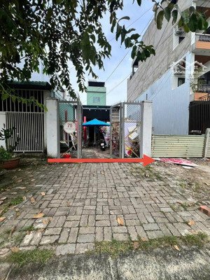 tôi chính chủ cần bán lô mặt tiền trần quang long, hòa minh, liên chiểu