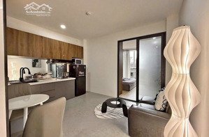 căn hộ mới ra mắt tại thảo điền. thiết kế tách bếp ban công lớn. gần siêu thị, café, cửa hàng tiện